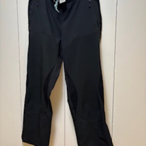Patagonia Pants - Patagoina Winter Shell pants in Black, size large
